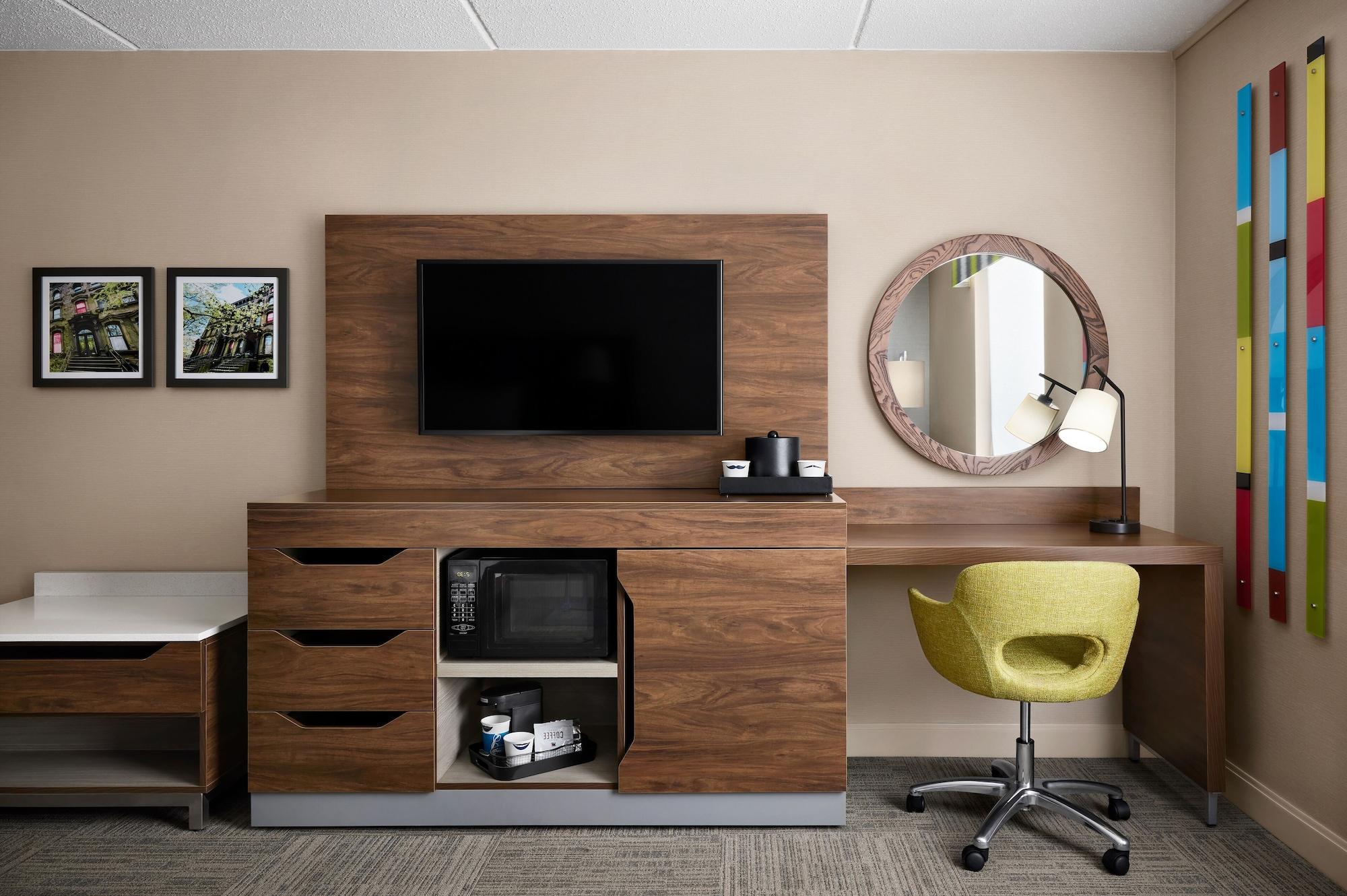 Hampton Inn & Suites Уэст-Хейвен Экстерьер фото