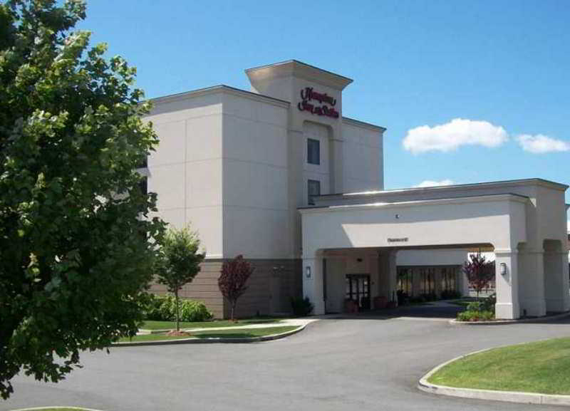 Hampton Inn & Suites Уэст-Хейвен Экстерьер фото
